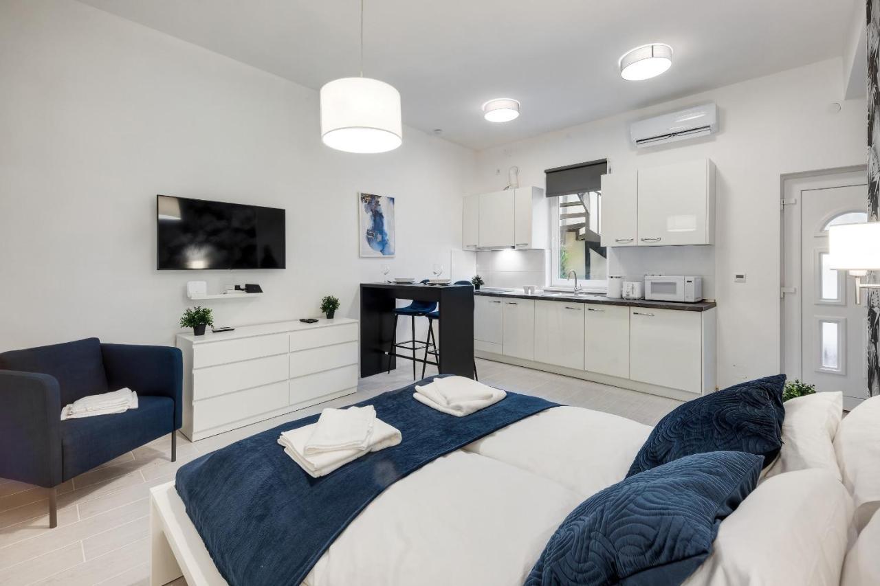 Modern Stay In Authentic Central Area Budapest Luaran gambar
